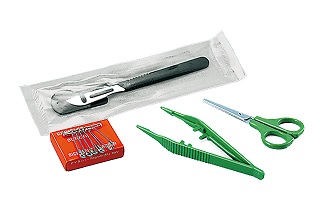 SET DI STRUMENTI SOS MONOUSO IN PLASTICA - Farmaunclick.it