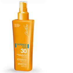DEFENCE SUN BIONIKE LATTE SPRAY SPF 30 PROTEZIONE ALTA 200 ML - Farmaunclick.it